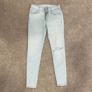 Levi Light Wash Super Skinny Jeans Size 26